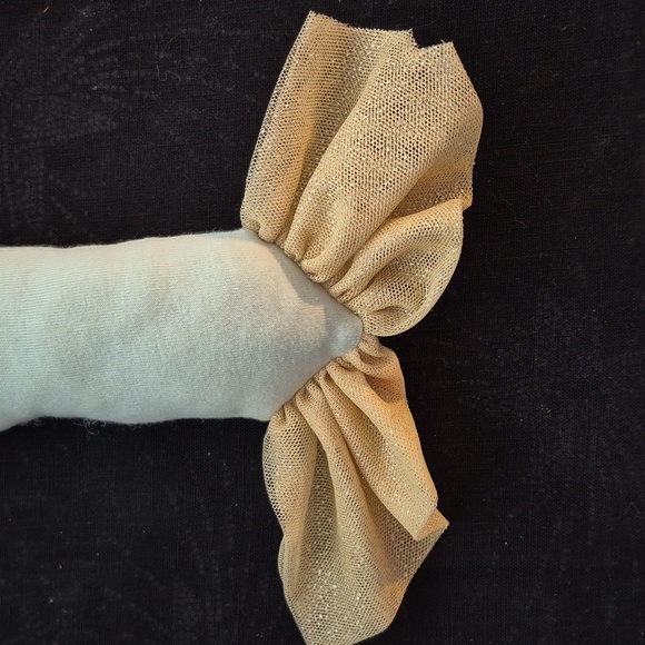 The Shine Doll II Mermaid By The Doll Kind, Kind Culture Co Rainbow - Picture 5 of 5